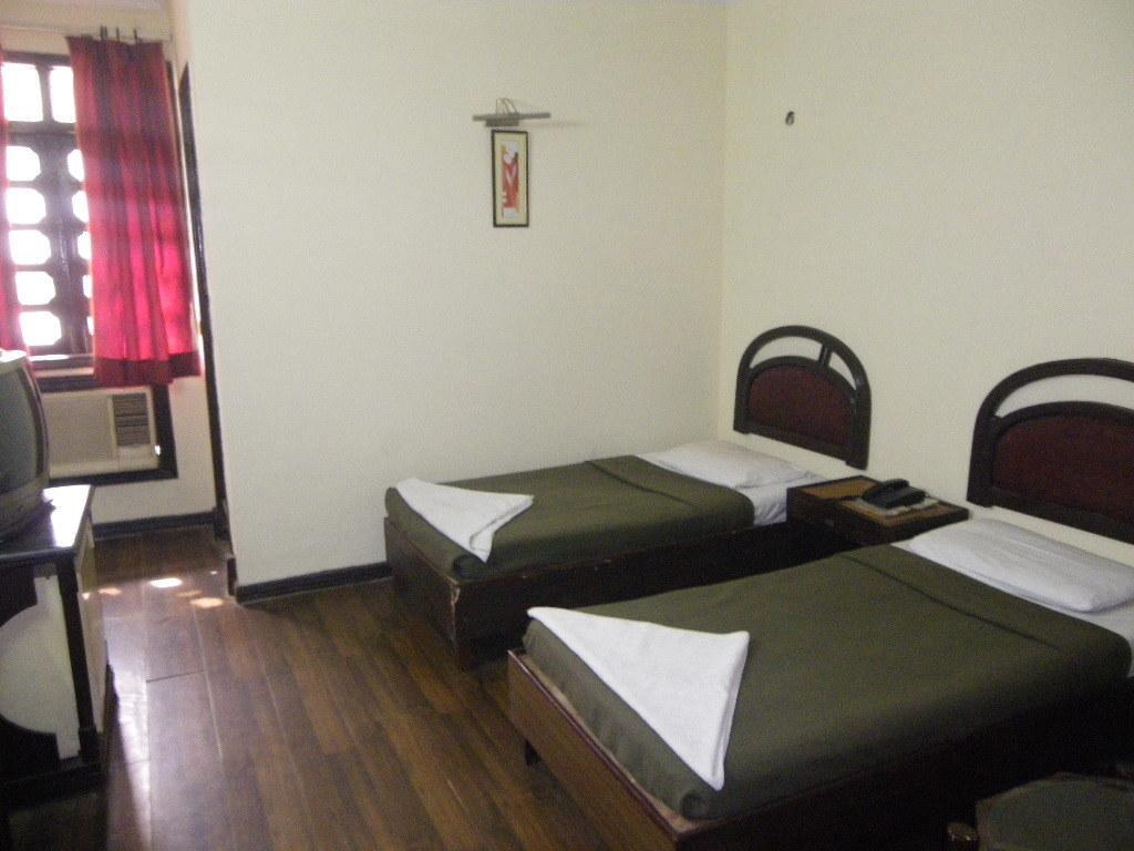 Hotel Metro Continental Delhi  Ruang foto